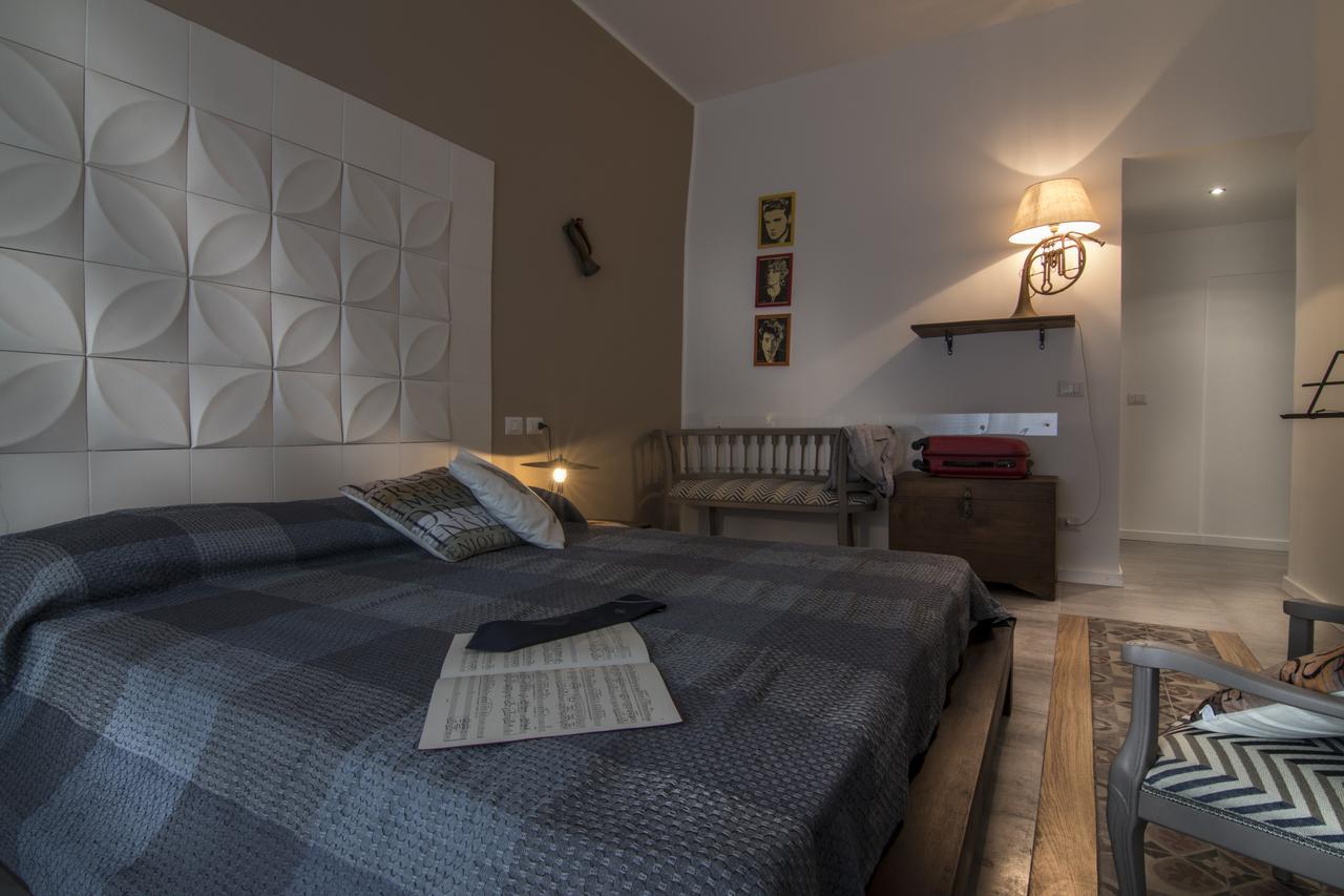 Ad Hoc Rooms Palermo Bagian luar foto