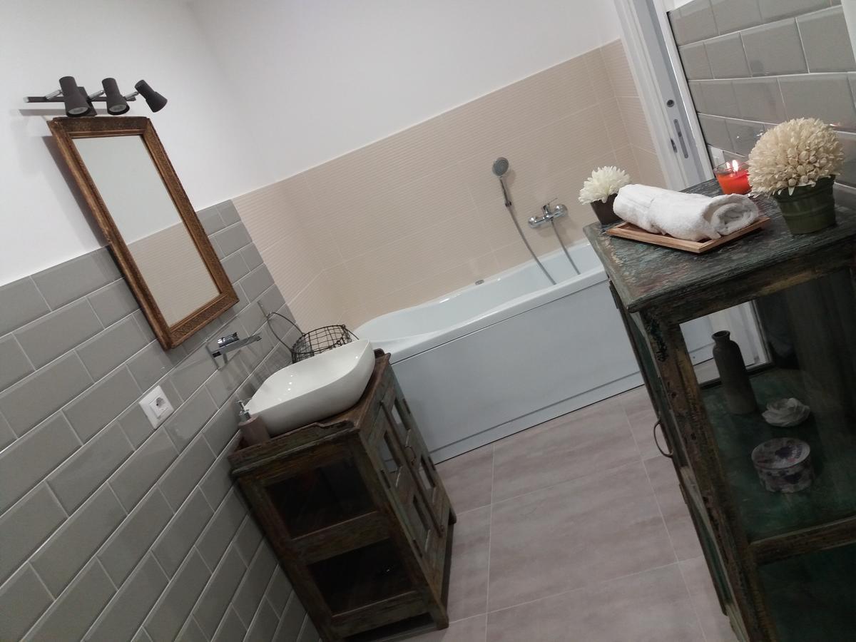 Ad Hoc Rooms Palermo Bagian luar foto