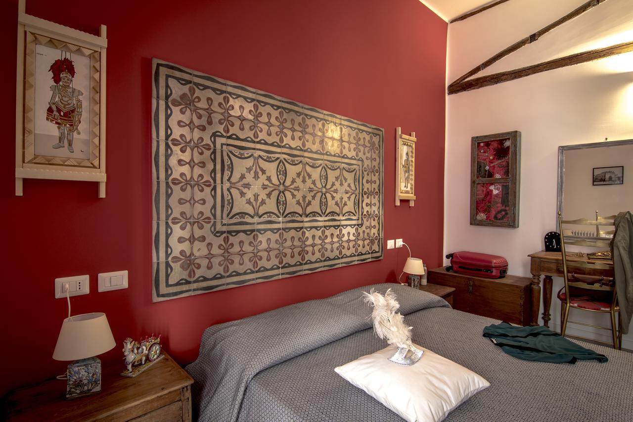 Ad Hoc Rooms Palermo Bagian luar foto